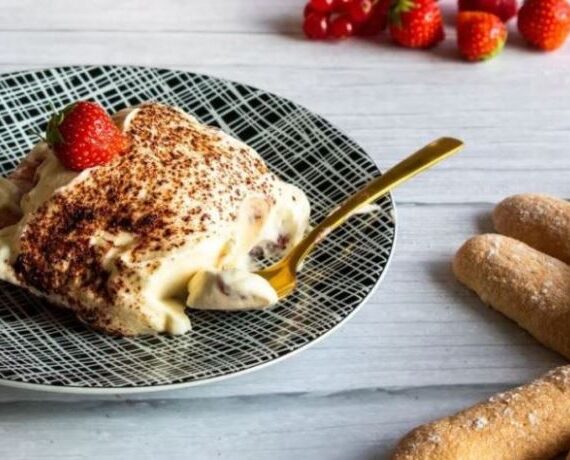 Клубничный тирамису